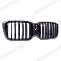 ������� ��������� X3 M Performance �� BMW X3 (G 01) ���������� � �����